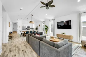 5 Bedroom Beach Retreat| GameArea|HotTub|Sleeps 14 - Image 4