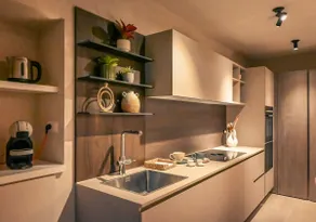 Heart of Piacenza Luxury Apt, 100m Piazza Cavalli - Image 5