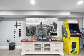Private Oasis | Hot Tub, Grill, Arcade, EWR 10 min - Image 2