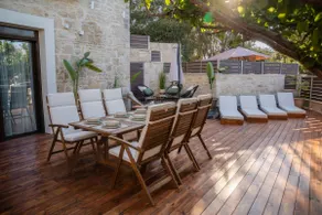 Mantalena Private Villa - Image 4