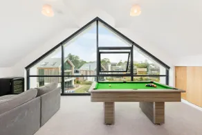 Minety Lake lodge | Hot tub | Games room | Views - Image 5