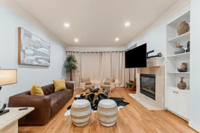 Heated Pool in Montrose | Walk to Dining| Sleeps 8 - Image 3