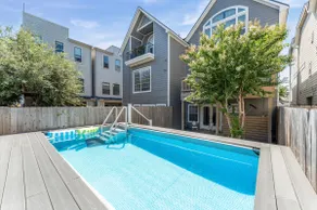Heated Pool in Montrose | Walk to Dining| Sleeps 8 - Image 5