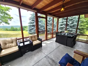 Straw bale guest house - Image 5