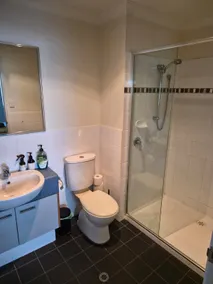 Stylish haven at One8 Waterfront Apartment - Image 4