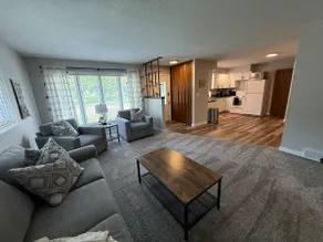 Urban Country Cottage - Image 5