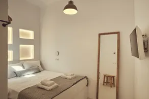 Retreat Paros - The Hook Apartment - Image 5