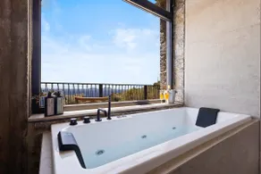 Petres Luxury Villas with heated private pool - Image 2