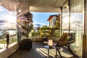 Exclusive apartment with lake view - Image 2
