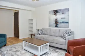 Relaxed 2-Bedroom Suite near WVU, Hospitals - Image 2