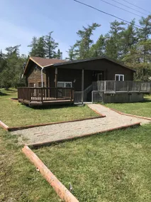 Beaverdam Lakehouse with Seasonal Hot Tub - Image 3