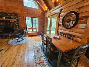 Cozy Cove Chalet - Image 4