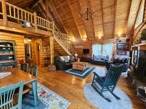 Cozy Cove Chalet - Image 5