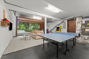 Chalet Rivière: Sleeps 12, Dog-Friendly, Hot Tub - Image 5
