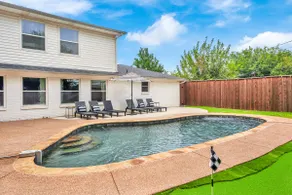 Spacious Home Heated Pool HotTub by Stockyards DFW - Image 3