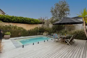 Mid Century on Eastview - Image 3