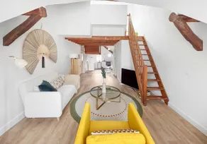 Hypercentre Saint-Germain-en-Laye, Beau Duplex - Image 3