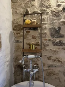 Stone House - Image 4