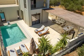 Villa Thalassa & Villa Elia - Luxury Villas with Private Heated Pool - Image 4