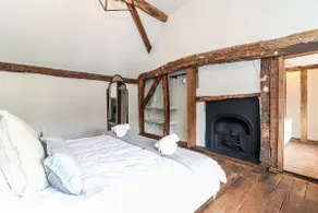 Tuffs Farm Cottage - Image 4