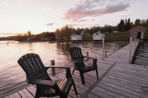 TinyEscapes•Lake&Chill•Firepit - Image 2