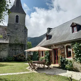 country house - Image 4