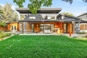 Boulder Indoor-Outdoor Oasis - Image 4