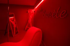L'Escapade Secrète balnéo - sauna - love room - Image 3