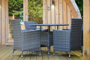 Stansted Airport - Cosy cabin with Parking - Image 5