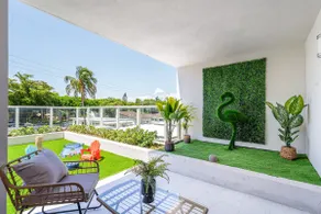 2BR in Hollywood|free parking|pool|balcony - Image 2