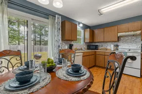 Family-Friendly, 3BRSleeps6, Near Ball Complex - Image 2