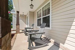 Linda's House on Jasmine - Image 4
