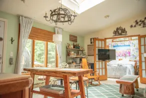 Private Suite with Hot Tub - Image 3