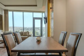 King David River Suite | Crown Collection - Image 3