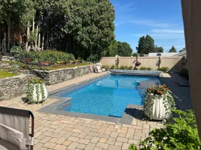Courtyard Garden | Pool | BBQ+Fire Tbl | Fireplace - Image 2