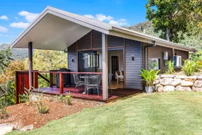 Bungalow 22 - Image 3