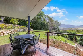 Bungalow 22 - Image 5
