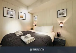 Central Ironbridge Apartment - Image 5