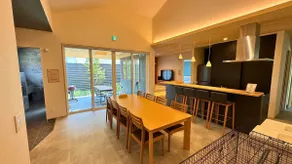 [Karuizawa · New construction] Luxury villa at an altitude of 1000m | Fully equipped with a private sauna, dog run, and wood-burning stove - Image 3