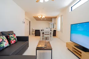 Tropical Beach Vacation House - Image 2