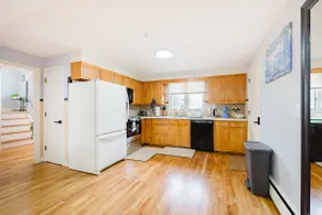 17 - 4BR Randolph - Cozy & Private Single House - Image 4