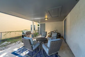 Boerne Hill Country Retreat • Walk to Main Street - Image 3