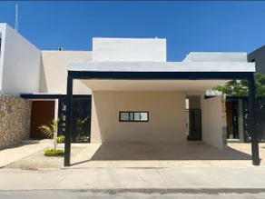 Beautiful vacation home in Merida with a pool - Image 3
