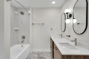 1 Bedroom-15 mins to Downtown-10 mins to Airport - Image 3