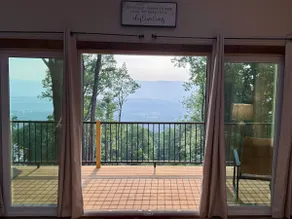 Valley Views | Hot Tub | Waterfall Access - Image 5
