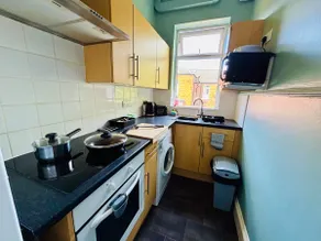 Entire flat | Central | WiFi Parking | Sand dunes - Image 3