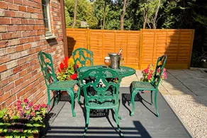 Stylish Stratford upon Avon Stay - Gated Parking - Sleeps 6 - Image 3