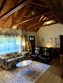 Cozy Home in Pownal VT - Image 3