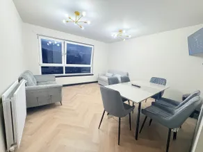 Stylish & Sleeps 7 - Free Parking - Walking Distance to City & West End - Image 5