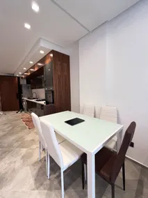 Sunset | 3-Beds • Netflix, Wifi, Parking - Image 4